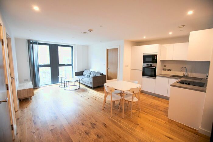 2 Bedroom Flat To Rent In William Street, Birmingham, B15