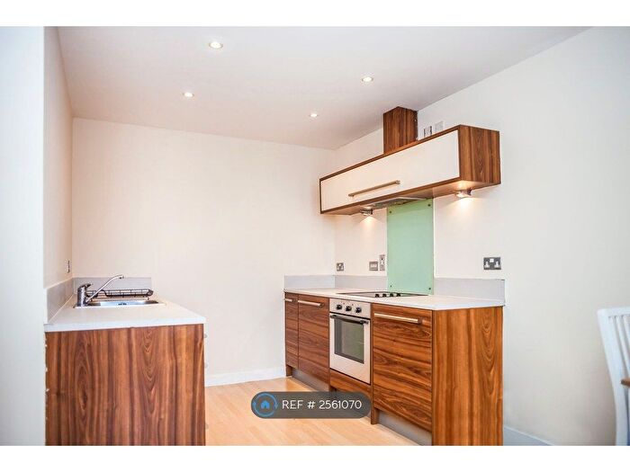1 Bedroom Flat To Rent In Sherborne Street, Birmingham, B16