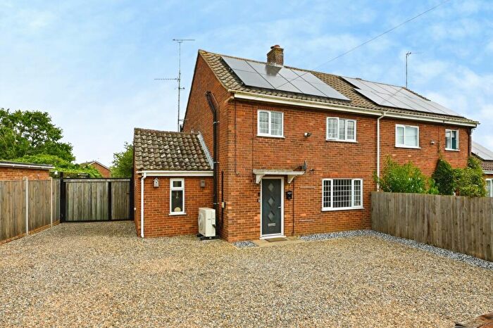3 Bedroom Semi Detached House For Sale In Harewood, Docking, King's Lynn, Norfolk, PE31