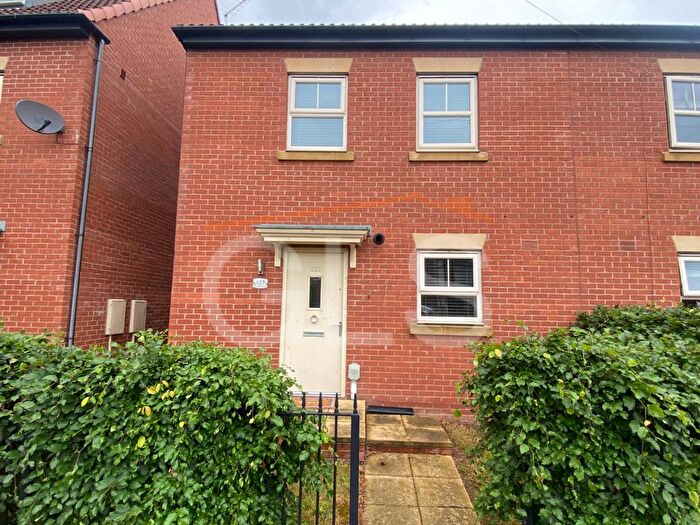 3 Bedroom End Of Terrace House For Sale In Maybury Road, Hull, Yorkshire, HU9