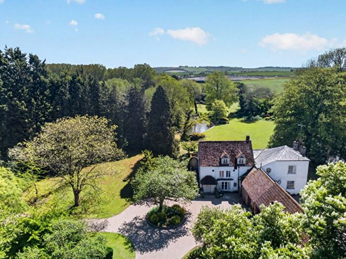 5 Bedroom Country House For Sale In Cuxham Road, Watlington, Wallingford Oxfordshire, OX49