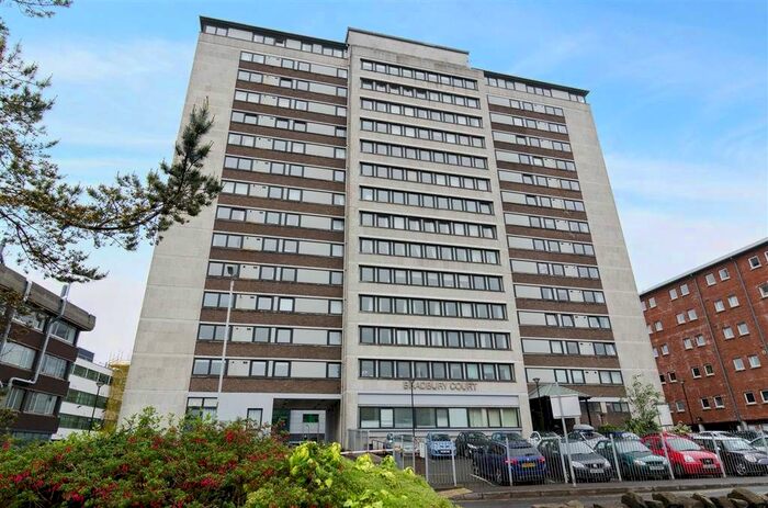 1 Bedroom Flat To Rent In Bradbury Court, Jubliee Road, Belfast, BT9