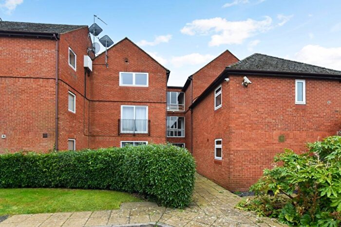 Studio For Sale In Westholm Court, Bicester, OX26