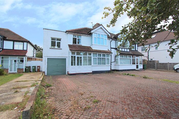 4 Bedroom Semi-Detached House For Sale In Redford Avenue, South Wallington, SM6