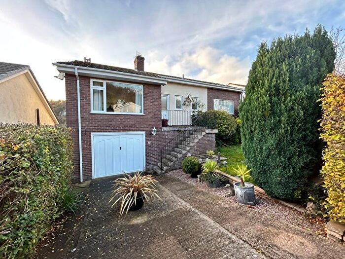 3 Bedroom Detached Bungalow For Sale In Tan Yr Foel, Rhyd Y Foel, LL22