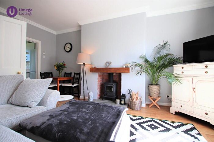 2 Bedroom Apartment To Rent In Loganlea Gardens, Restalrig, Edinburgh, EH7