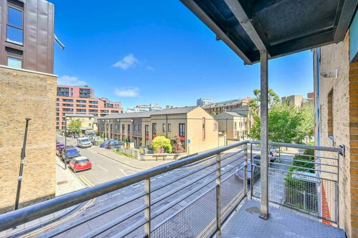 2 Bedroom Flat To Rent In Barchester Street, Poplar, London, E14