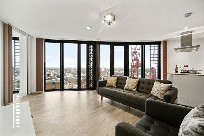 2 Bedroom Flat To Rent In Station Street London, E15