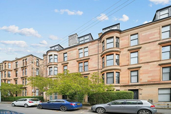 2 Bedroom Flat To Rent In Ruthven Street, Flat, Hillhead, Glasgow, G12