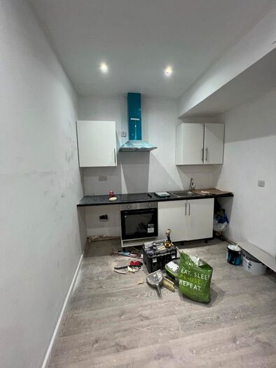 1 Bedroom Flat To Rent In High Road, Ilford, IG1