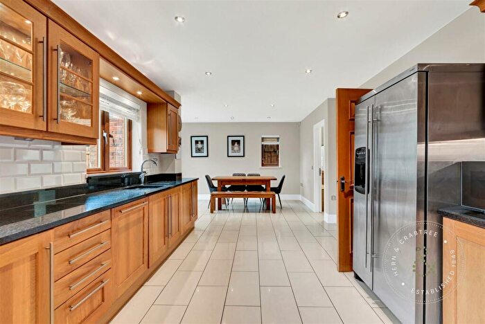 5 Bedroom Detached House For Sale In Coed Y Wenallt, Rhiwbina, Cardiff, CF14