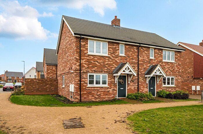 2 Bedroom Semi-Detached House For Sale In Howells Way, Hardwick, Cambridge, CB23