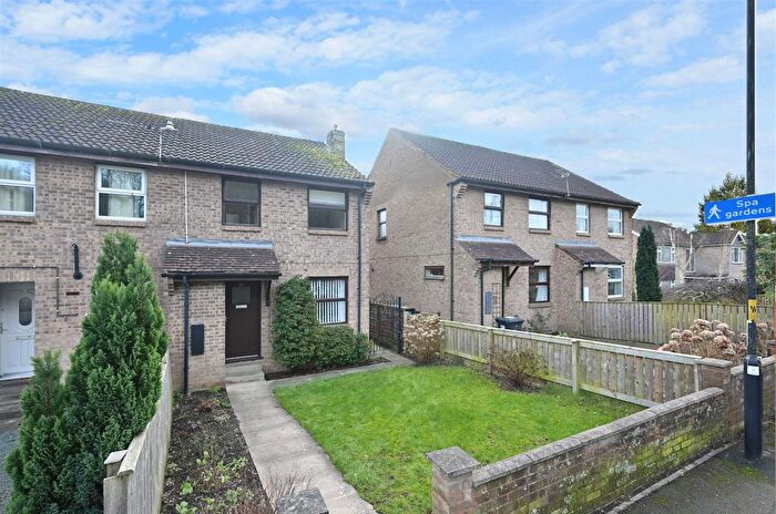 3 Bedroom Semi Detached House For Sale In Skellbank, Ripon, HG4