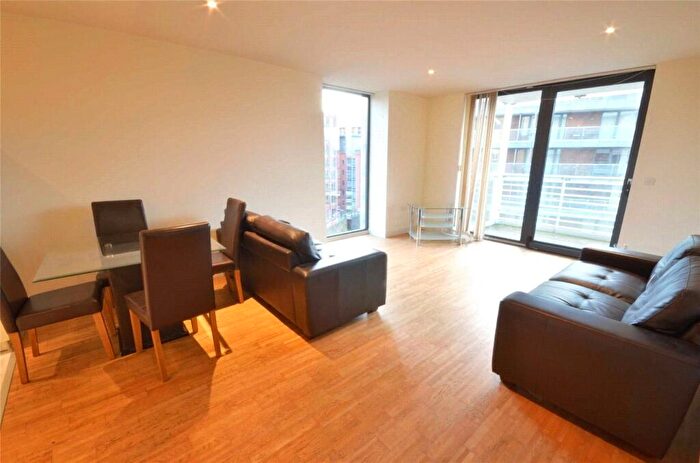 2 Bedroom Apartment To Rent In St Georges Island, Kelso Place, Manchester City Centre, M15