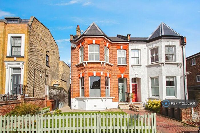3 Bedroom Semi-Detached House To Rent In King Edward's Road, London, E9