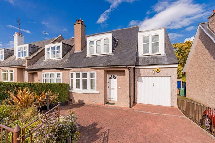 4 Bedroom End Of Terrace House For Sale In Craigleith Hill Avenue, Edinburgh, EH4