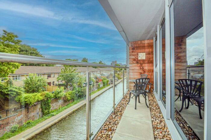 1 Bedroom Apartment To Rent In St. Pancras Way, Camden, NW1