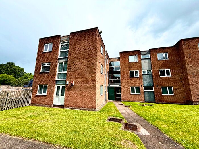 2 Bedroom Flat For Sale In Kendal Court, Lakeside Walk, Birmingham, B23
