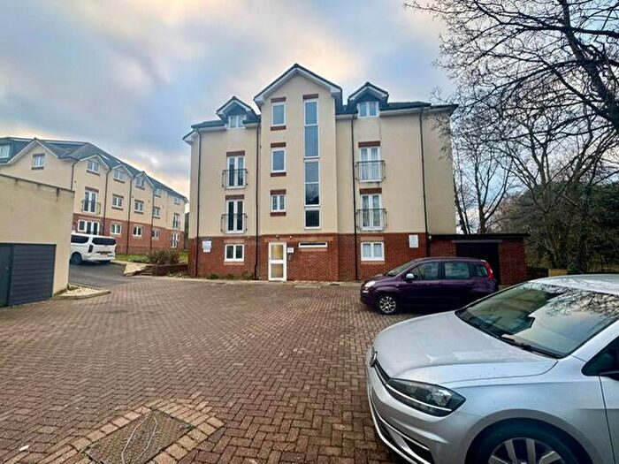 2 Bedroom Flat To Rent In Spireview, SO15