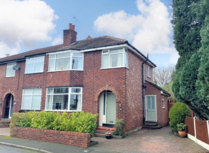 3 Bedroom Semi-Detached House To Rent In Oakwood Avenue, Wilmslow, SK9