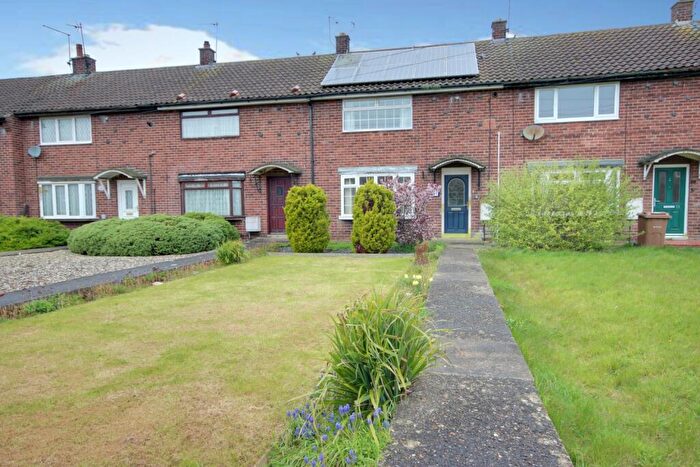 2 Bedroom Terraced House For Sale In Fotherby Walk, Beverley, HU17