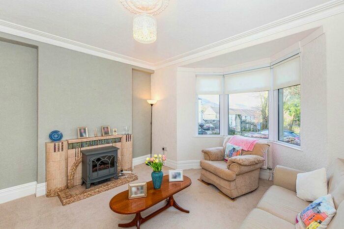 3 Bedroom Property To Rent In Brynmawr Place, Maesteg, CF34