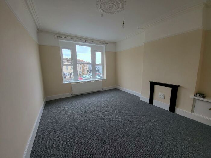 2 Bedroom Flat To Rent In Fisher Street, Workington, CA14