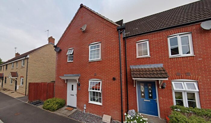 3 Bedroom House To Rent In Havisham Drive, Swindon, SN25