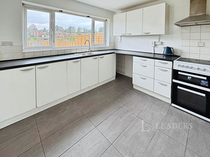 2 Bedroom End Of Terrace House To Rent In Stoneleigh Road, Kenilworth, CV8