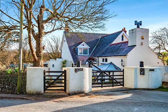 4 Bedroom Detached House For Sale In Ffordd Yr Afon, Haverfordwest, Dyfed, SA62