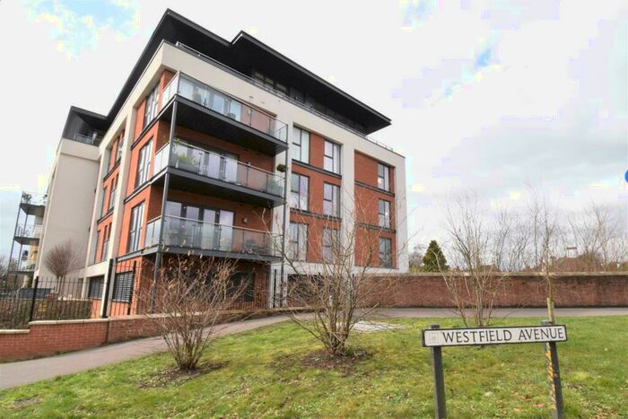 2 Bedroom Apartment To Rent In Woking, GU22