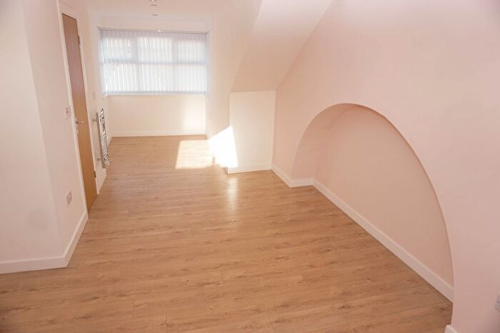 1 Bedroom Studio To Rent In Studio Flat Available Now Flat, Pentonville, Newport, South Wales, NP20