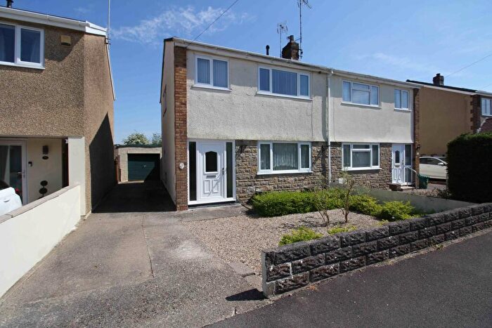 3 Bedroom Semi-Detached House To Rent In St Annes Drive, Llantwit Fardre, CF38