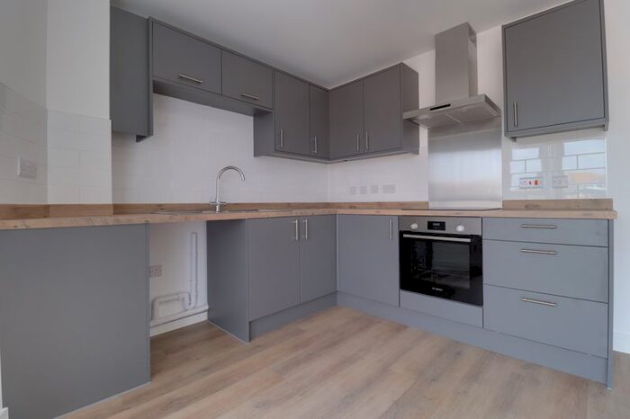 2 Bedroom Flat To Rent In The Maples, Penkvale Road, Stafford, ST17