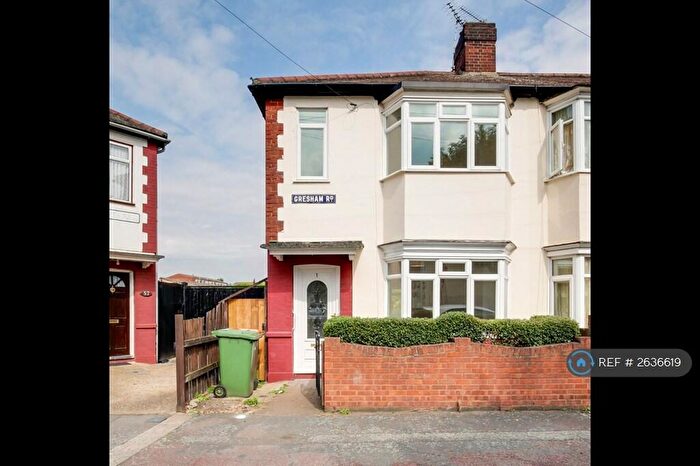 3 Bedroom End Of Terrace House To Rent In Gresham Road, London, E16