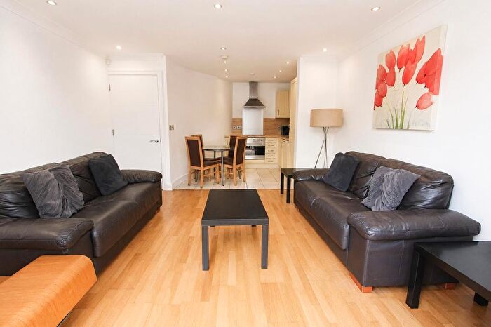 2 Bedroom Flat To Rent In Concept West Yorkshire, Leeds, LS7