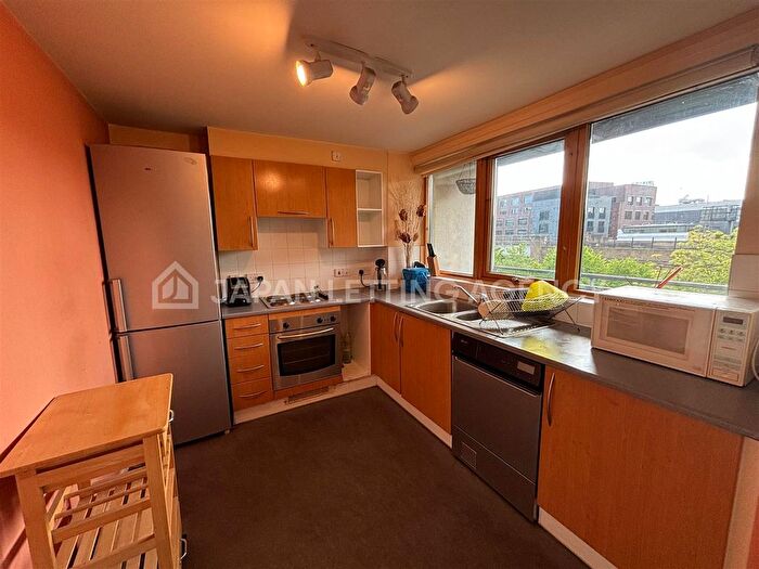 2 Bedroom Flat To Rent In Nichols Court, Cremer Street, E2