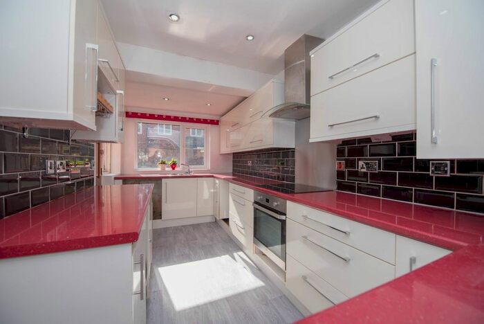 3 Bedroom Terraced House To Rent In Second Avenue, Rainworth, Mansfield, NG21