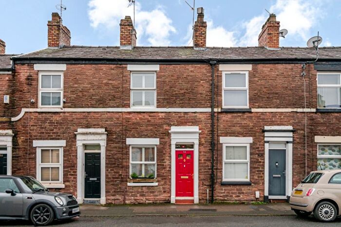 2 Bedroom Terraced House For Sale In Bond Street, Macclesfield, SK11