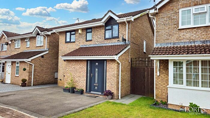 4 Bedroom Detached House For Sale In Hawkwood Close, Cardiff, CF5
