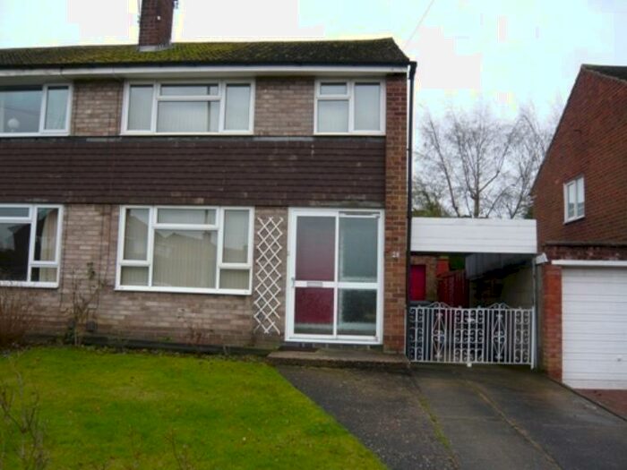 3 Bedroom Semi-Detached House To Rent In Wicklow Avenue, Melton Mowbray, LE13