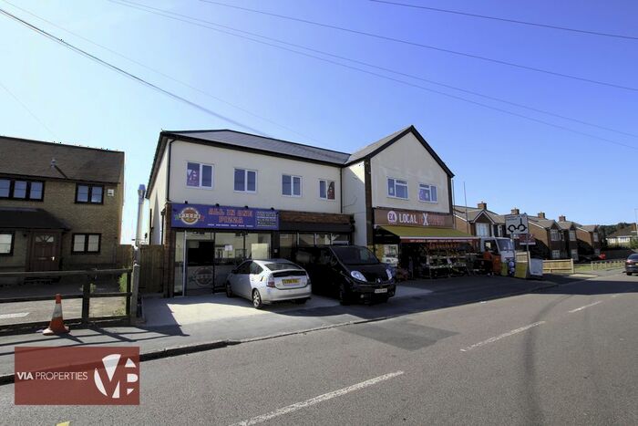 2 Bedroom Flat To Rent In Sheffield House, Rye Road, Hoddesdon, EN11