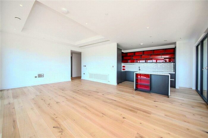 3 Bedroom Apartment To Rent In Corson House, City Island Way, London, E14