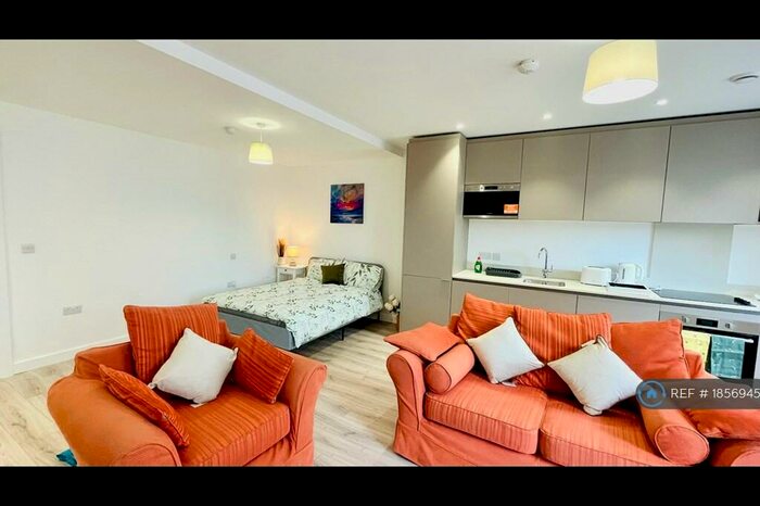 Studio To Rent In Alexandra Street, Southend-On-Sea, SS1