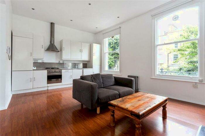 1 Bedroom Apartment To Rent In Beresford Road, London, N5