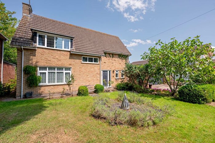 3 Bedroom Detached House For Sale In Wisbech, Cambridgeshire, PE13