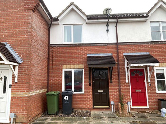 2 Bedroom Property To Rent In Brooks Drive, Dereham, Norfolk, NR19