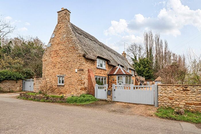 4 Bedroom Detached House For Sale In Church Lane, Little Billing, Northampton, NN3