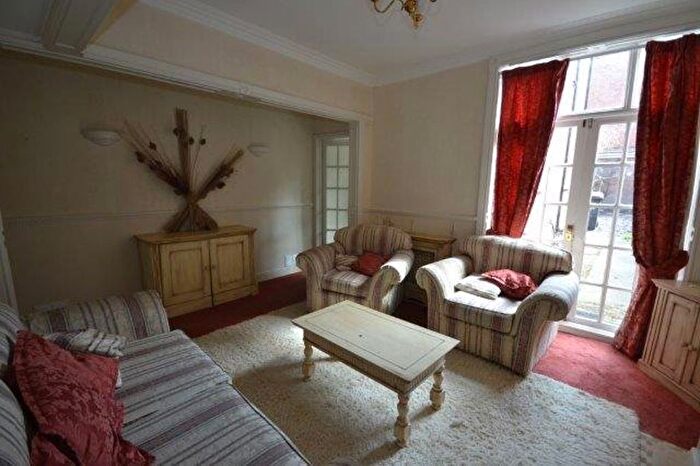 1 Bedroom Flat To Rent In Welford Road, Knighton Fields, Leicester, LE2