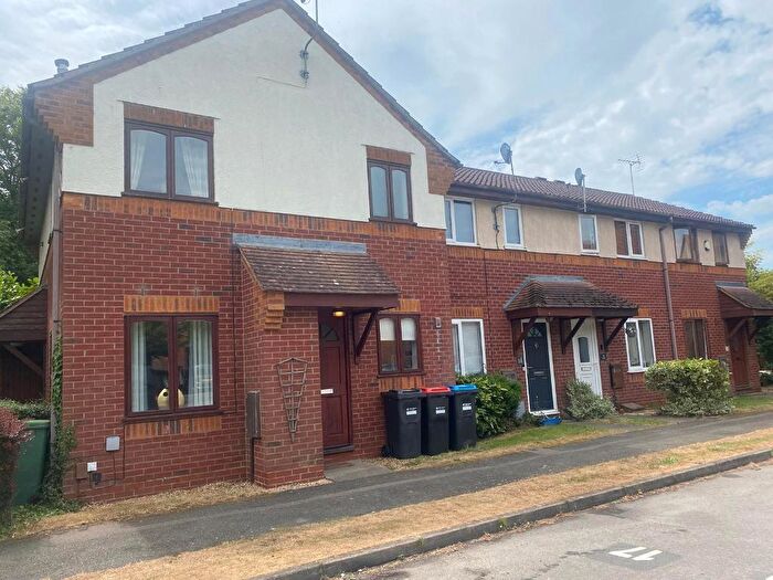 1 Bedroom End Of Terrace House To Rent In Norwood Lane, Newport Pagnell, Buckinghamshire, MK16